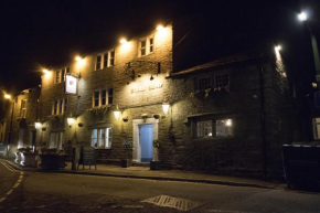 Hotels in Glossop
